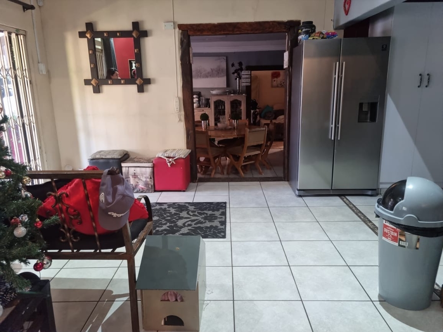 4 Bedroom Property for Sale in Parys Free State
